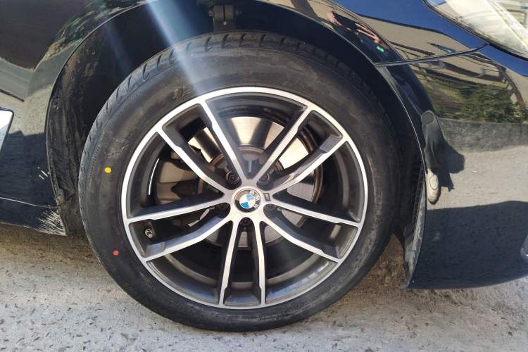 Used BMW 5 Series 2022 Restyled 525Li M Sport Package
