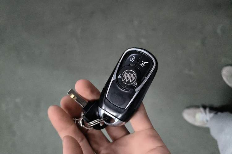 Used Buick Envision 2014 28T Four-Wheel Drive Luxury Model
