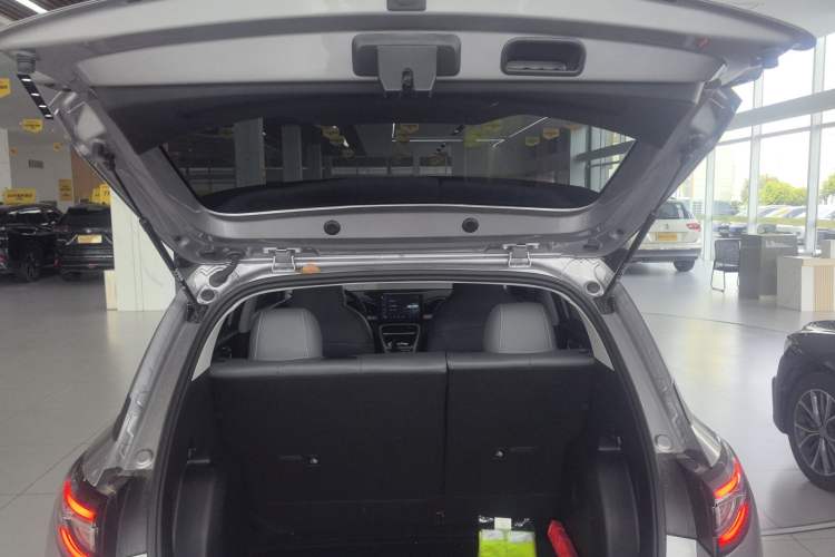 Used Geely Galaxy Geome 2025 310km Youth Edition
