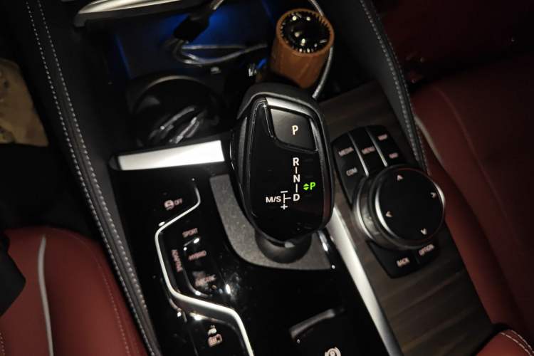 Used BMW 5 Series New Energy 2022 Second Facelift 535Le Luxury Package
