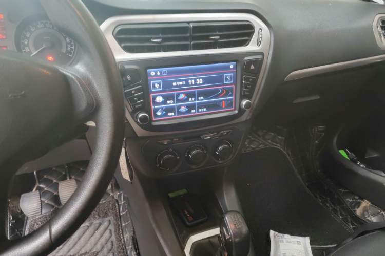 Used Peugeot 301 2014 1.6L Manual Comfort Edition Audio And AC Panel