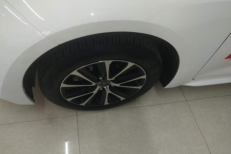 Used Toyota Levin 2023 185T CVT Luxury Edition Left Front Wheel Hub