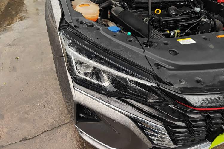 Used Dongfeng Aeolus Yixuan MAX 2021 1.5T Super-Powered Dad Edition