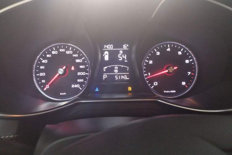 Used MG 6 2017 20T Automatic Luxury Smart Connect Version China V Standard