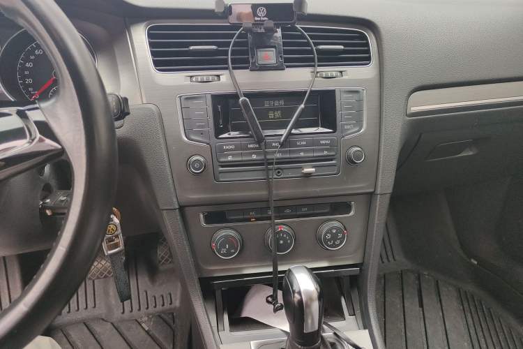 Used Volkswagen Golf 2015 1.6L Automatic Comfort Model