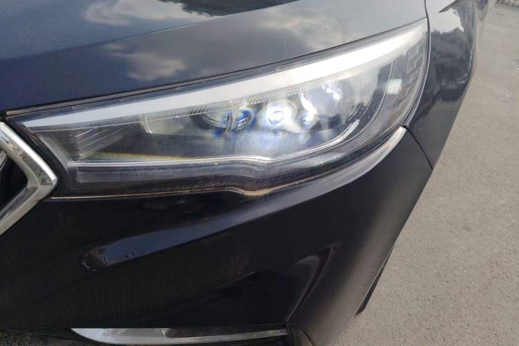 Used Hongqi H5 2022 Classic Model Facelift 1.5T DCT Qiyun Edition Left Front Headlight