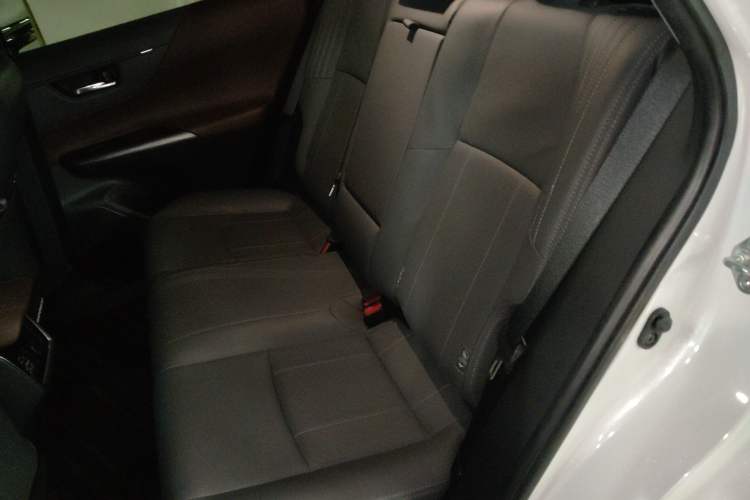 Used Toyota Harrier 2022 Dual-Engine 2.5L CVT Four-Wheel Drive Luxury Edition