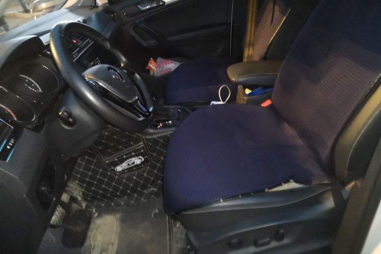 Used Volkswagen Tiguan L 2018 Facelift 330TSI Automatic Two-Wheel Drive Luxury Edition
