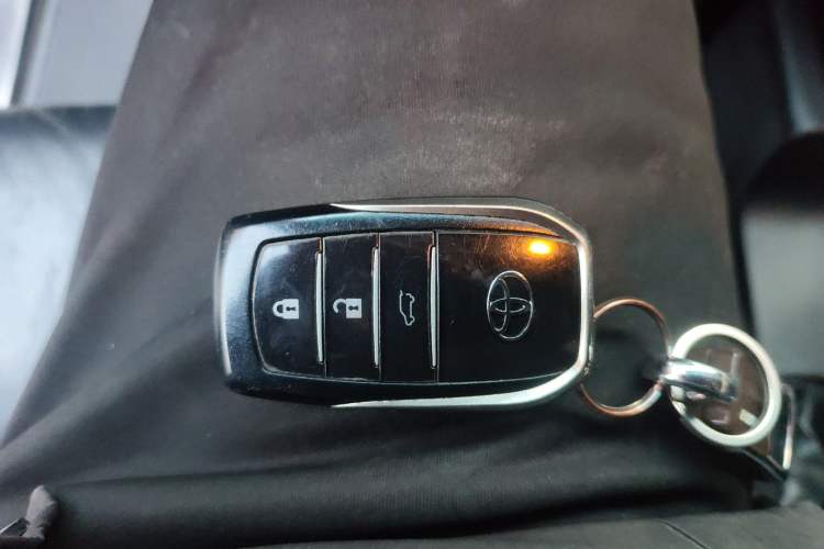 Used Toyota Prado 2016 2.7L Automatic Standard Edition
