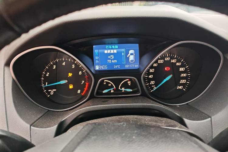 Used Ford Focus 2012 Hatchback 2.0L Automatic Luxury Sport Model