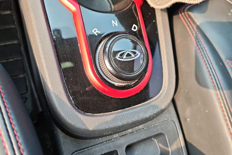 Used Chery QQ Little Ant 2021 200 000-Yuan Ant Fan Edition Oxygen Version Lithium Iron Phosphate 301 km Gear Lever