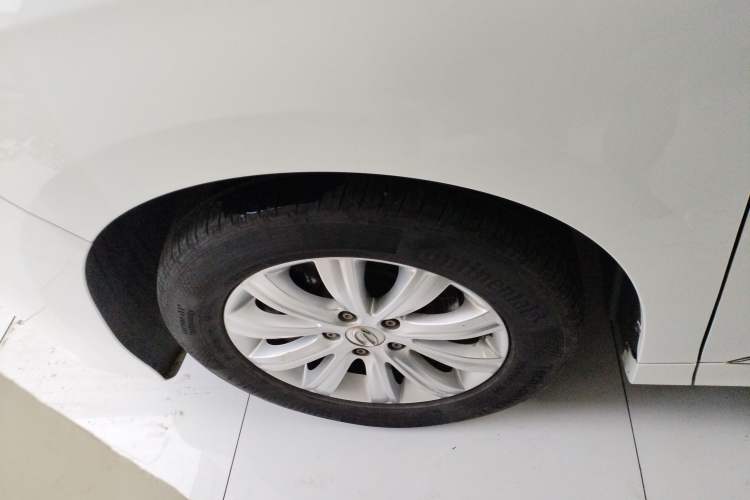 Used GAC Trumpchi M8 2020 Flagship Model 390T Deluxe Edition Exterior 4