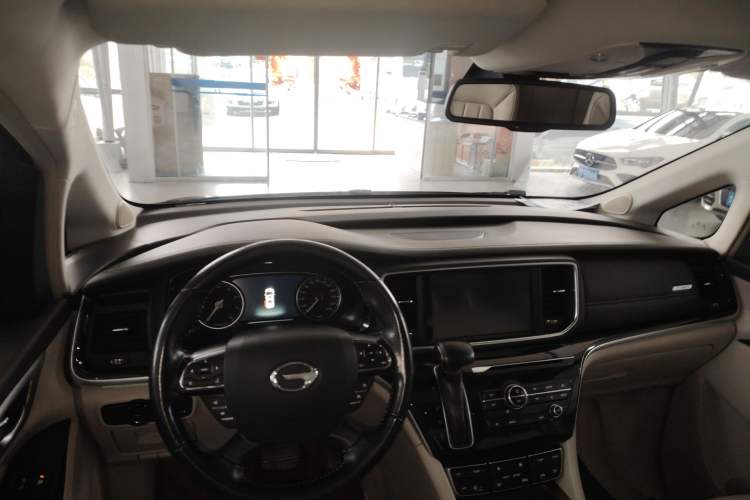 Used GAC Trumpchi M8 2018 320T Luxury Edition
