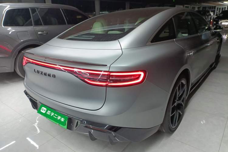 Used Hima Luxeed S7 2024 Max RS
