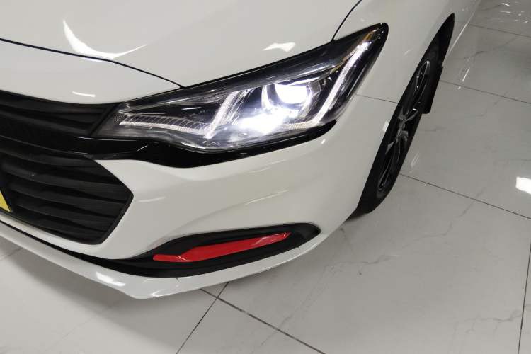 Used Chevrolet Monza 2019 Redline 320T Dual-Clutch Joyful Edition China VI Standard