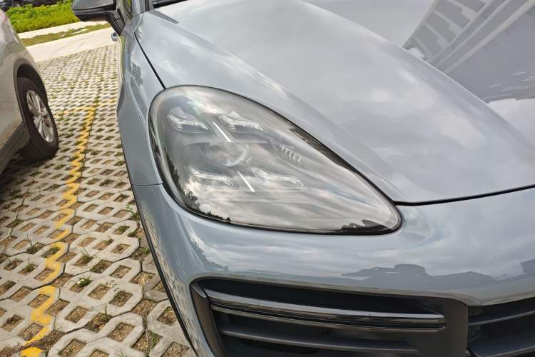 Used Porsche Cayenne 2021 Cayenne Turbo GT 4.0T Right Front Headlight