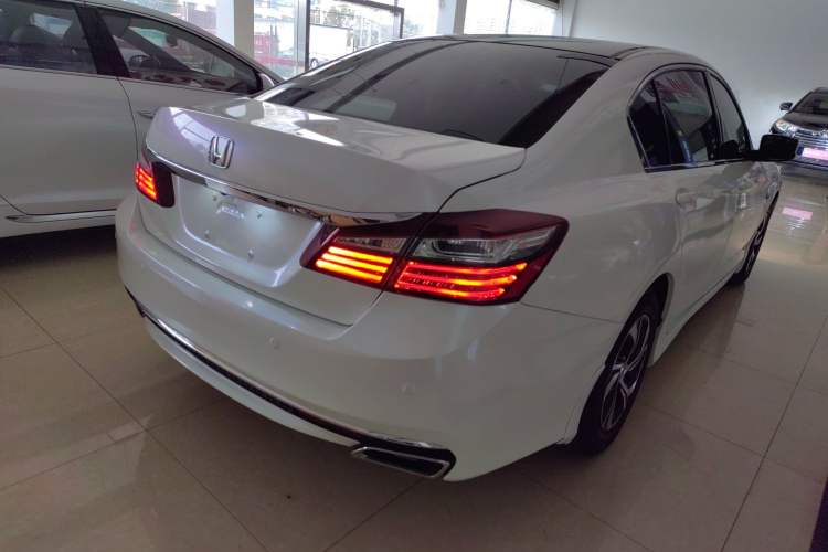 Used Honda Accord 2016 2.0L Comfort Edition