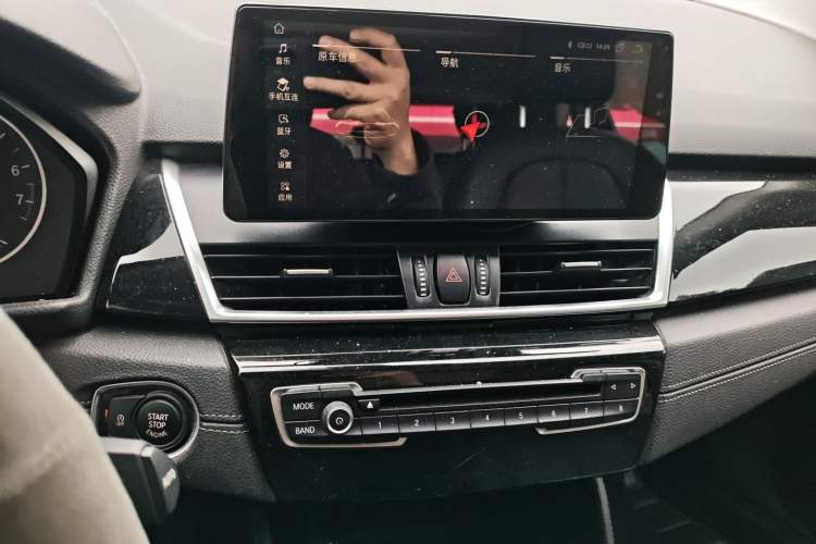 Used BMW 2 Series Active Tourer 2016 218i Sports Design Package Audio And AC Panel