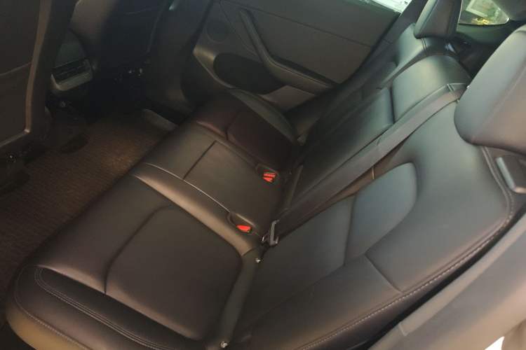 Used Tesla Model Y 2022 Rear-Wheel-Drive Version