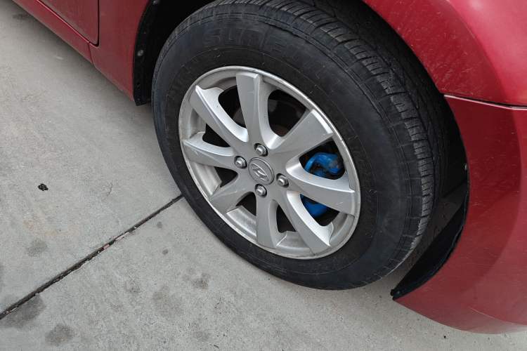 Used Hyundai Verna (older generation) 2014 1.4L Manual Smart GLS Trim
