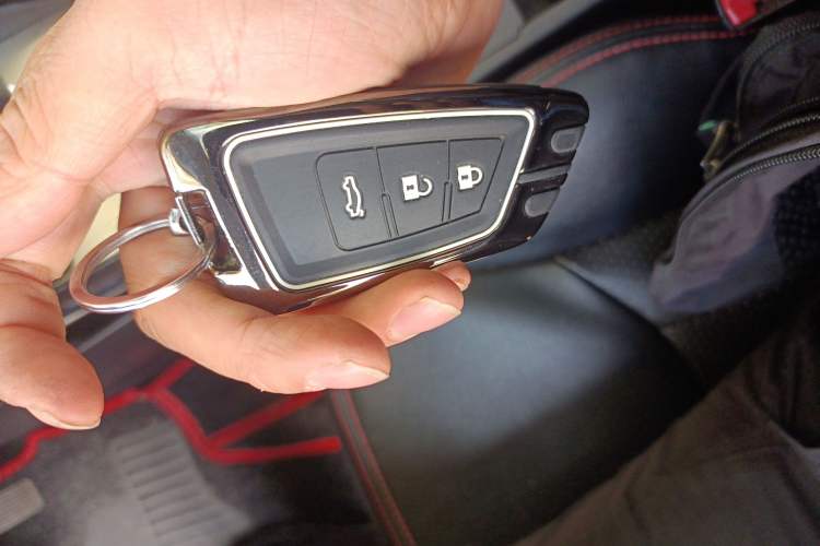 Used Chery Tiggo 5 2015 2.0L CVT Family Deluxe Edition Vehicle Key