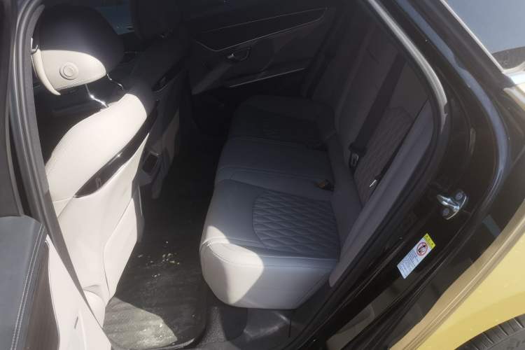 Used BYD Han 2025 DM-i Intelligent Driving Edition 125KM LiDAR Flagship Model