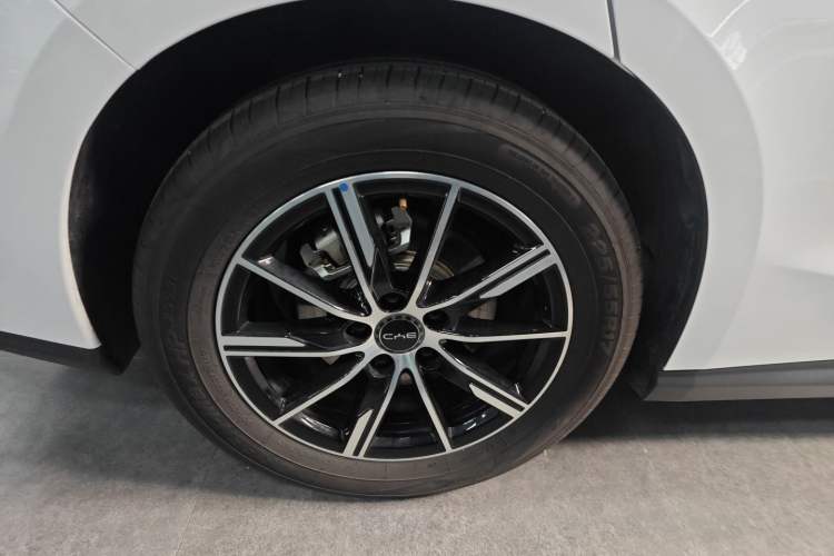 Used BYD Seal 06 New Energy 2024 DM-i 120KM Luxury Model