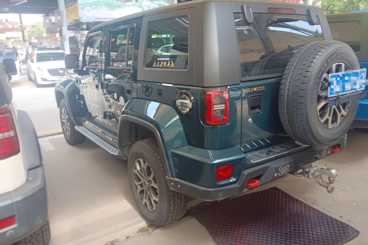 Used BAIC Off-Road BJ40 2019 2.0T Automatic Four-Wheel Drive Urban Hunter Edition Premium Model China V Emission Standard