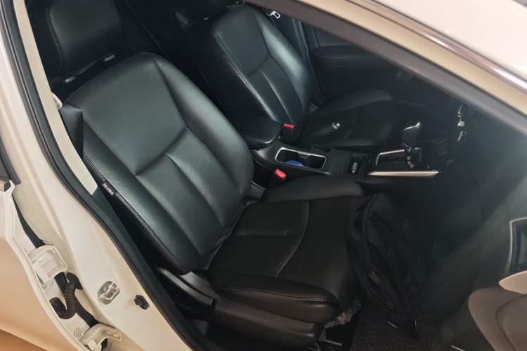 Used Nissan Sylphy 2019 1.6XV CVT Smart Connect Luxury Edition China VI Standard
