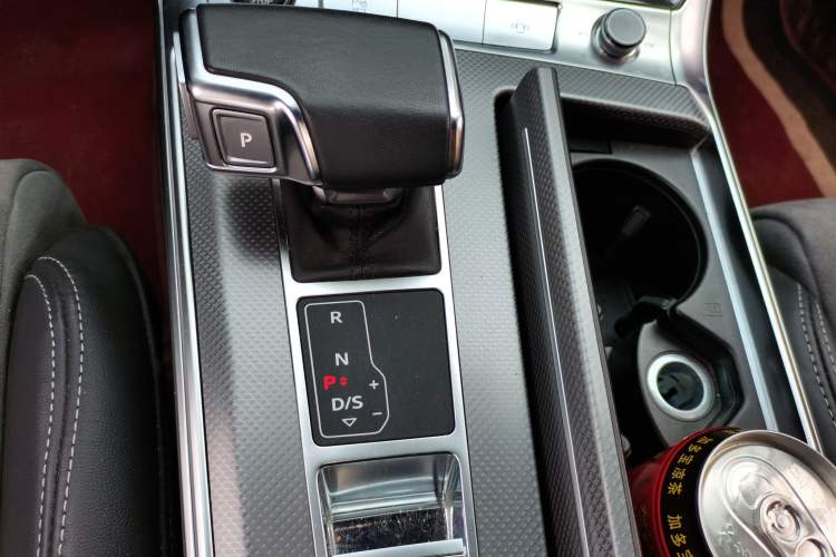 Used Audi A6L New Energy 2022 55 TFSI e quattro
