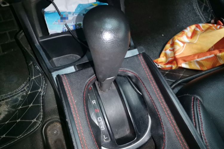 Used Honda Fit 2014 1.5L SE CVT Fashion Model
