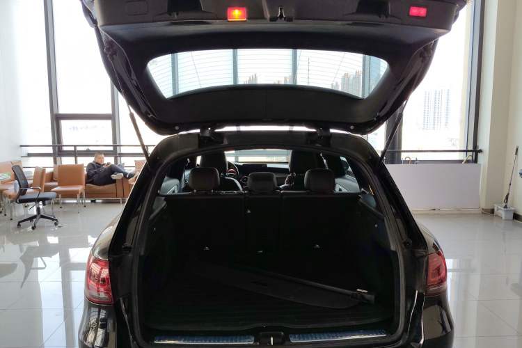 Used Mercedes-Benz GLC 2020 Facelifted GLC 260 L 4MATIC Dynamic Edition Trunk