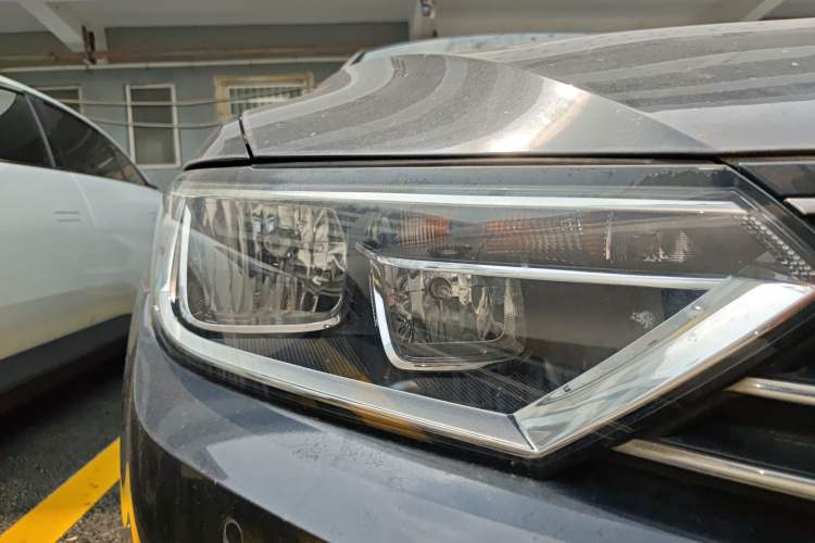 Used Volkswagen Magotan 2017 330TSI DSG Leading Model