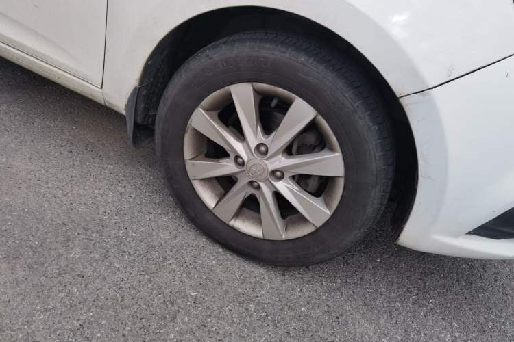 Used JAC Group J6 A30 2013 1.5L Manual Luxury Model China IV Standard