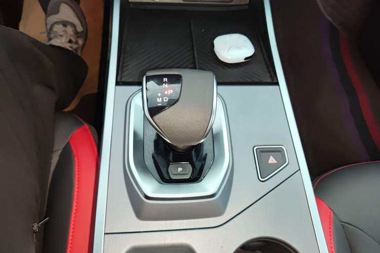 Used JETOUR Dashing 2025 1.5T DCT Youth UP
