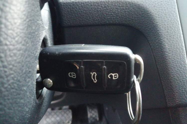 Used Skoda Rapid Spaceback 2016 Revised Version 1.6L Automatic Front-Drive Edition
