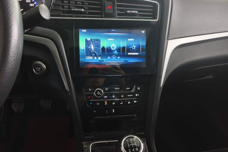 Used Venucia D60 2019 100 000 Glory 1.6L XL Manual Chenku Edition China VI
