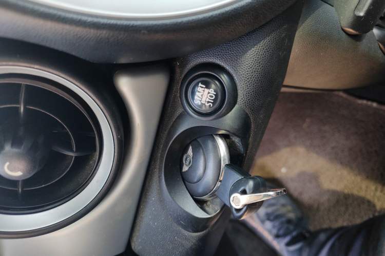 Used MINI 2012 1.6L COOPER Baker Street Vehicle Key