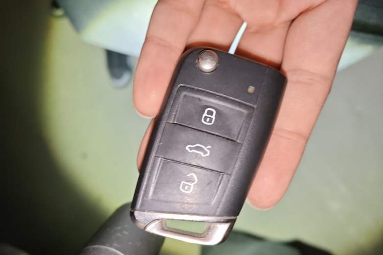 Used Volkswagen Tayron 2023 280TSI Two-Wheel-Drive Luxury Plus Advanced Version Interior 1