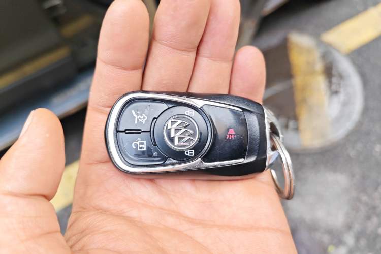 Used Buick Envision 2014 28T Four-Wheel Drive Elite Model
