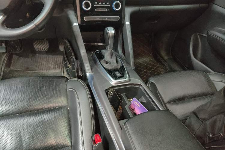 Used Renault Koleos 2017 2.0L Two-Wheel Drive Luxury Edition
