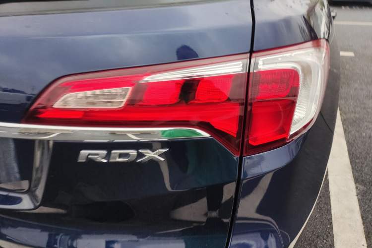 Used Acura RDX 2016 3.0L Two-Wheel-Drive Elite Edition