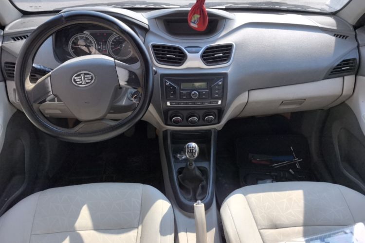 Used FAW Xiali N5 2014 1.0L Manual Comfort Model
