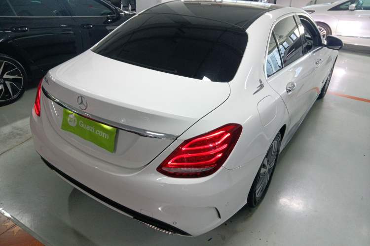 Used Mercedes-Benz C-Class 2017 Facelift C 200 L Sport Edition Rear Right 45 Deg