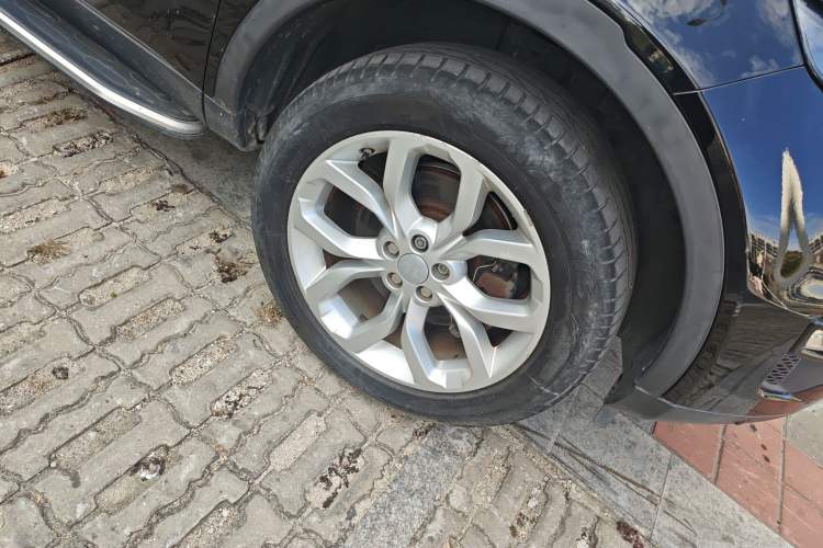 Used Land Rover Discovery Sport 2016 2.0T HSE
