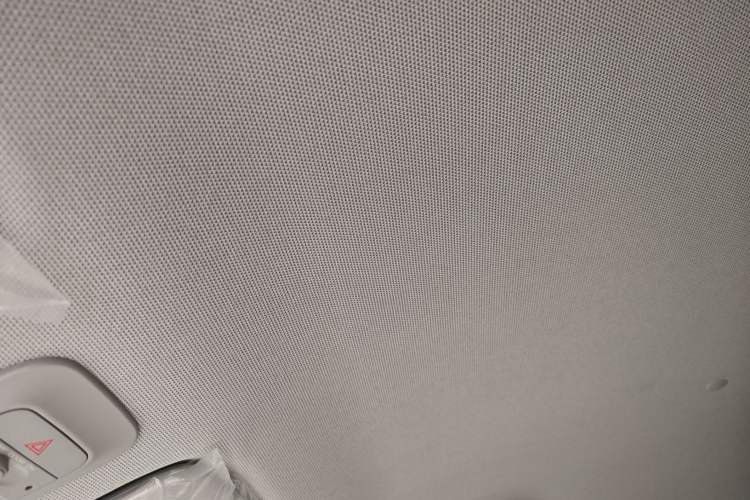 Used Wuling Hongguang MINIEV 2025 Four-Door Version Premium Edition Headliner