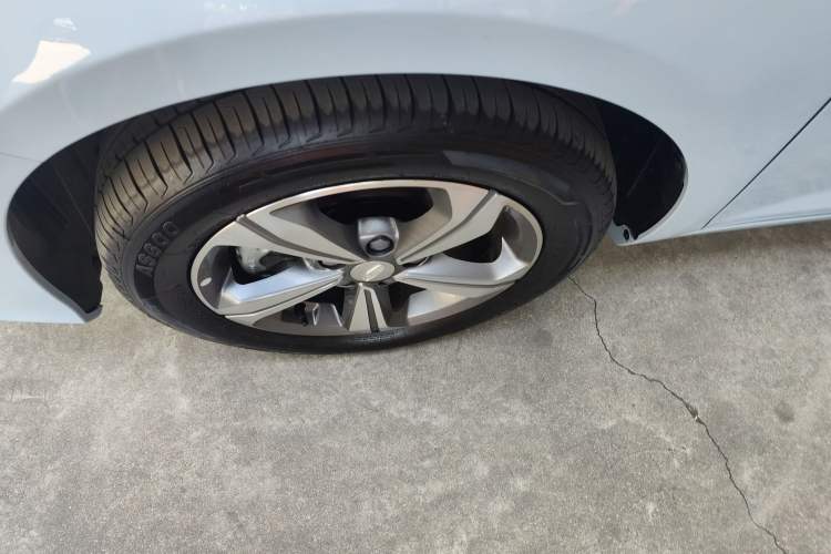 Used Geely Auto Emgrand L HiP 2024 Longteng Edition 1.5TD-DHT Pro 100KM Superior Model