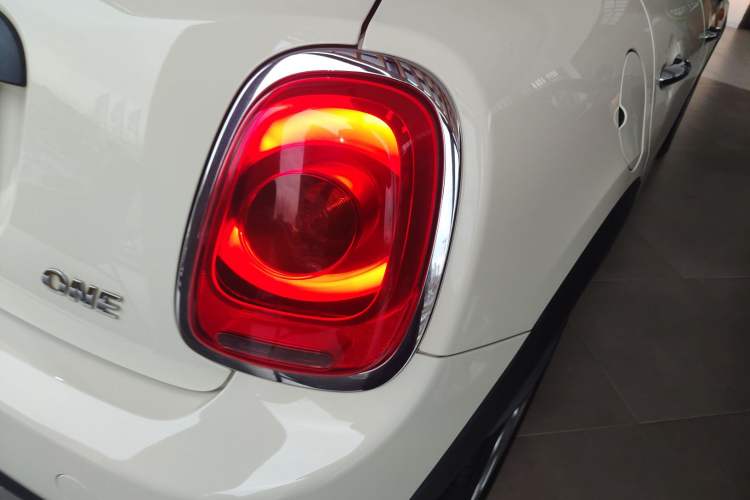 Used MINI MINI 2018 1.5T ONE Five-Door Edition