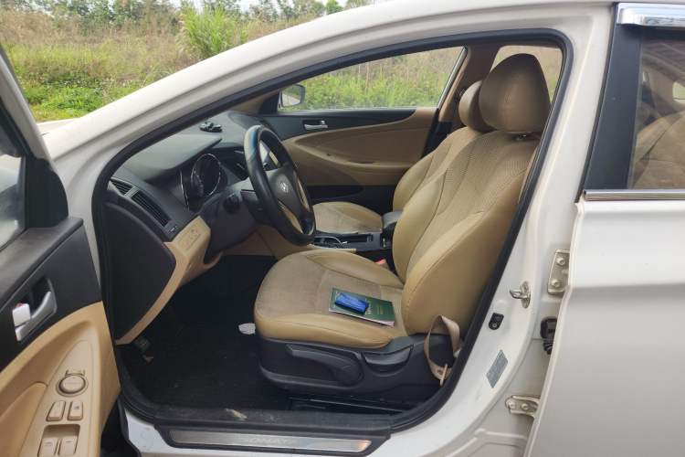 Used Hyundai Sonata 2013 2.0L Automatic Fashion Edition Left Front Seat