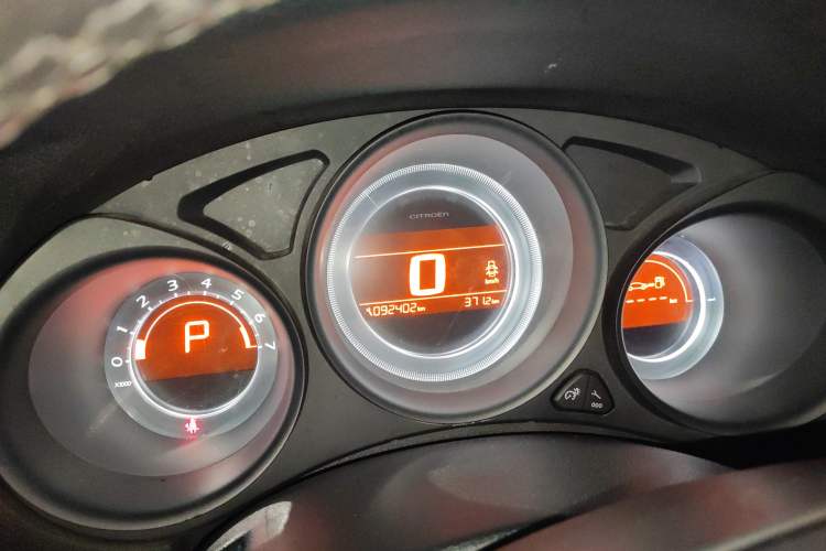 Used Citroen C4L 2014 1.8L Intelligent Drive Automatic Enjoyment Model
